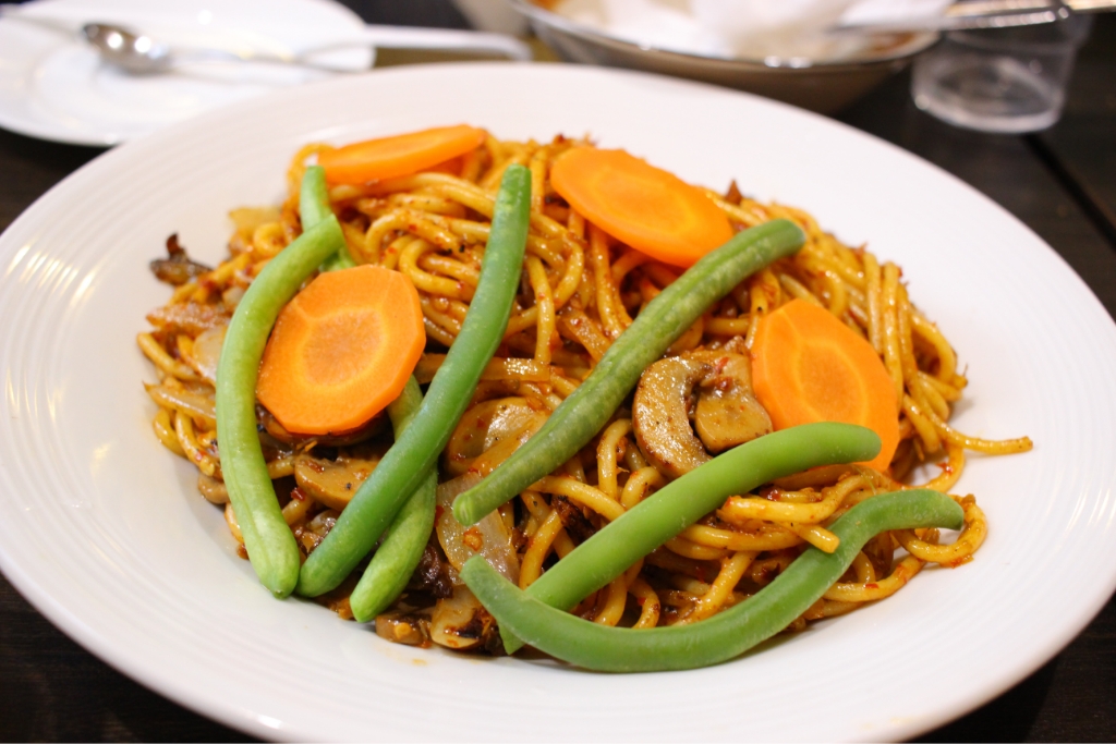 赤いワンピース