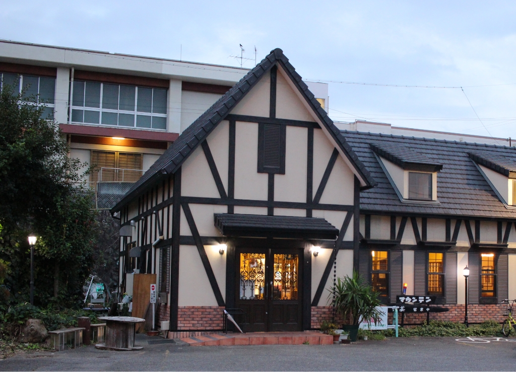 マウンテンの外観